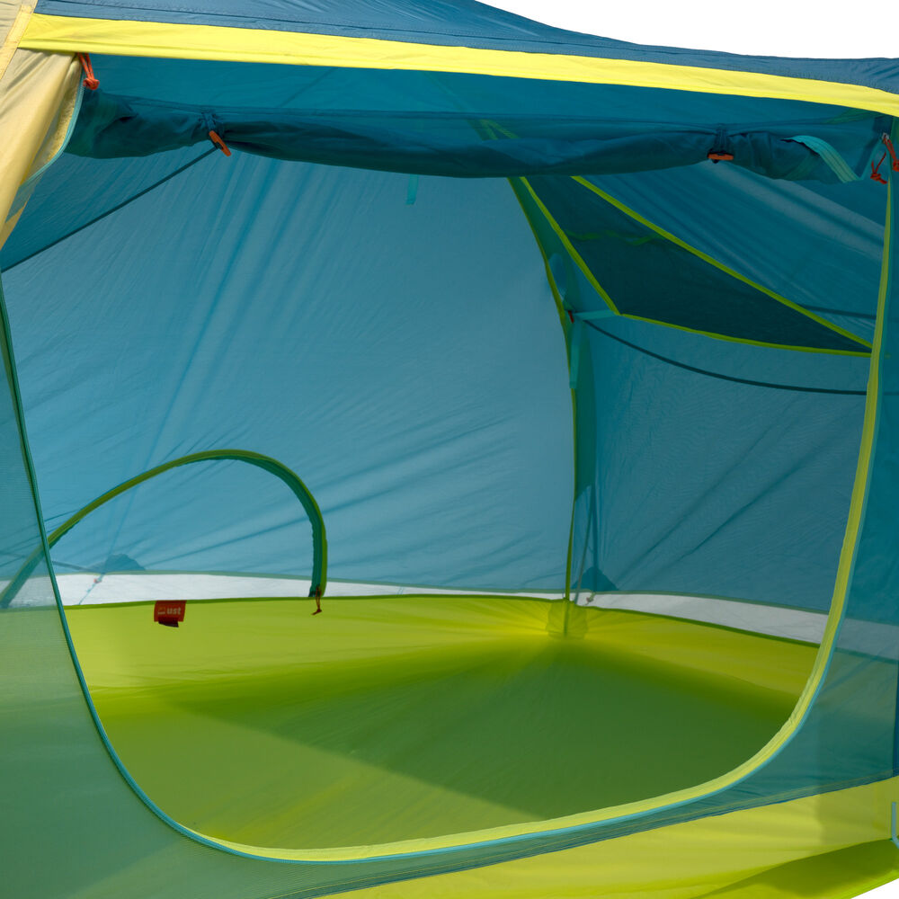 highlander&trade; 2-person backpacking tent